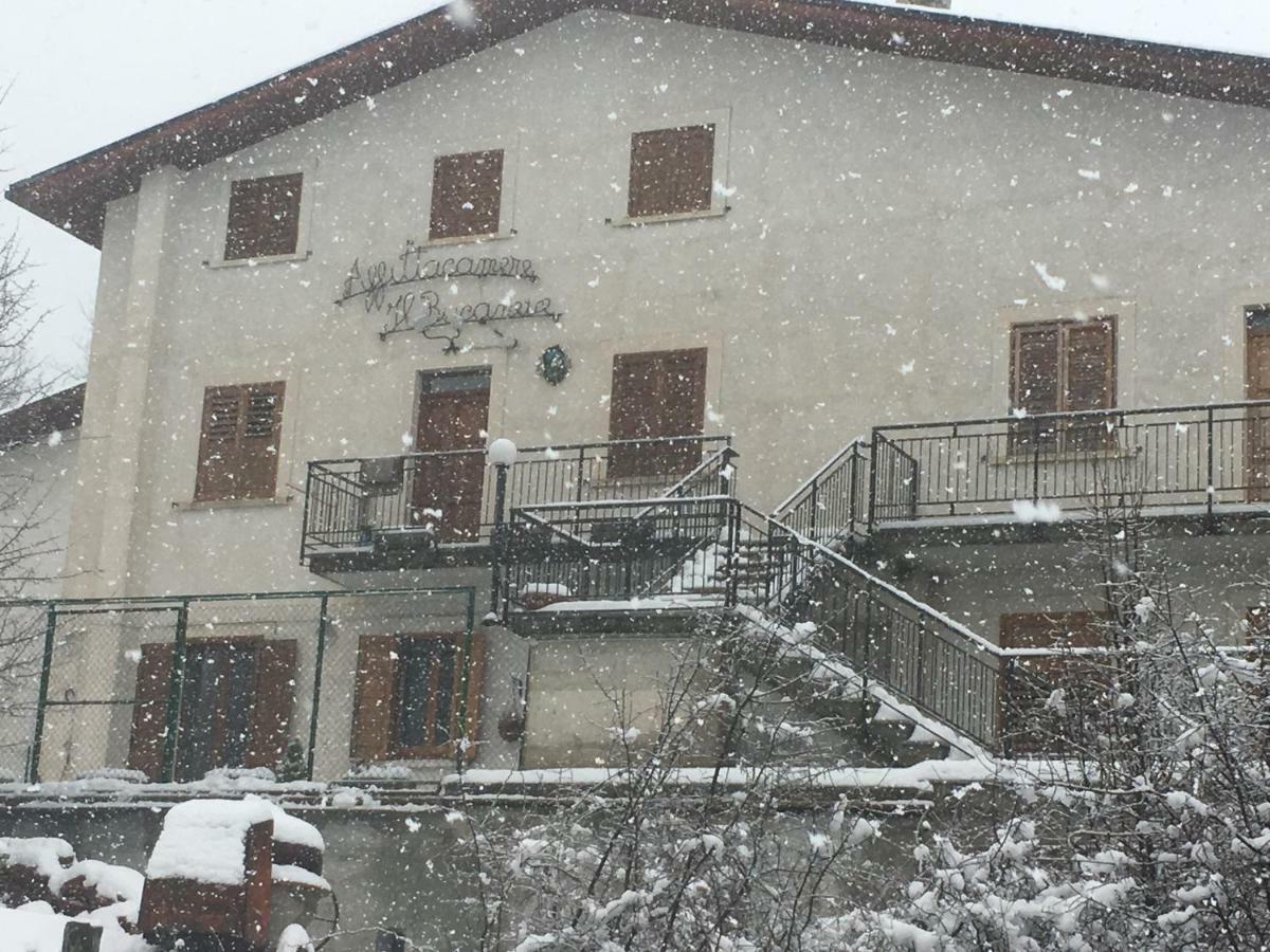 Hotel Il Bucaneve Barrea Exterior foto